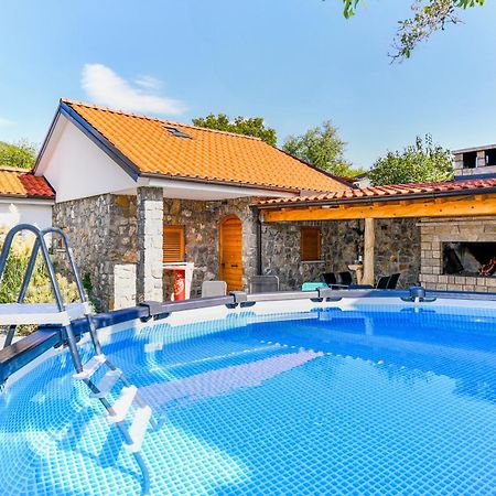 Apartman Lavanda Sa Bazenom I Okucnicom 4* Hreljin Exterior foto