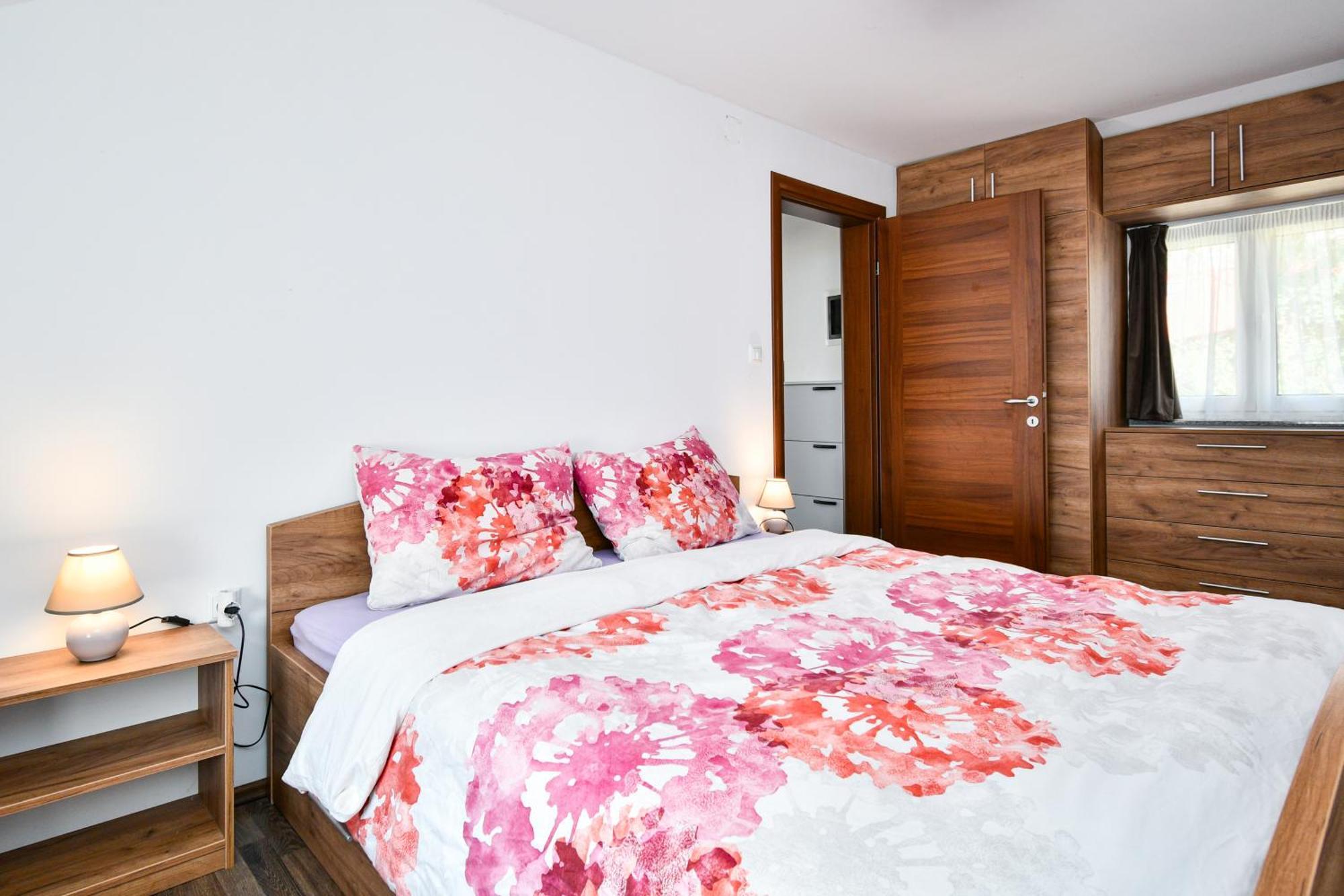 Apartman Lavanda Sa Bazenom I Okucnicom 4* Hreljin Exterior foto